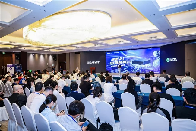 2026技嘉桌面AI超算竞赛圆满收官!11支团队完成48小时本地AI实战