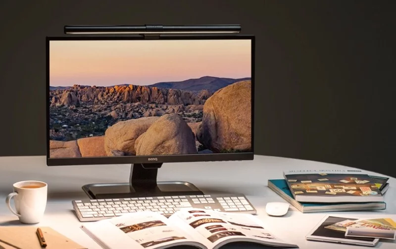 明基ScreenBar十周年！全球销量突破150万盏，双屏新品攻占多屏办公新场景